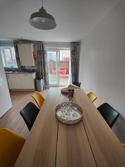Shoreline Seaside Holiday Home Aberavon Beach Port Talbot Exteriör bild