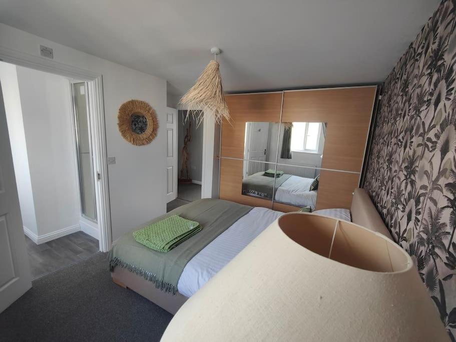 Shoreline Seaside Holiday Home Aberavon Beach Port Talbot Exteriör bild