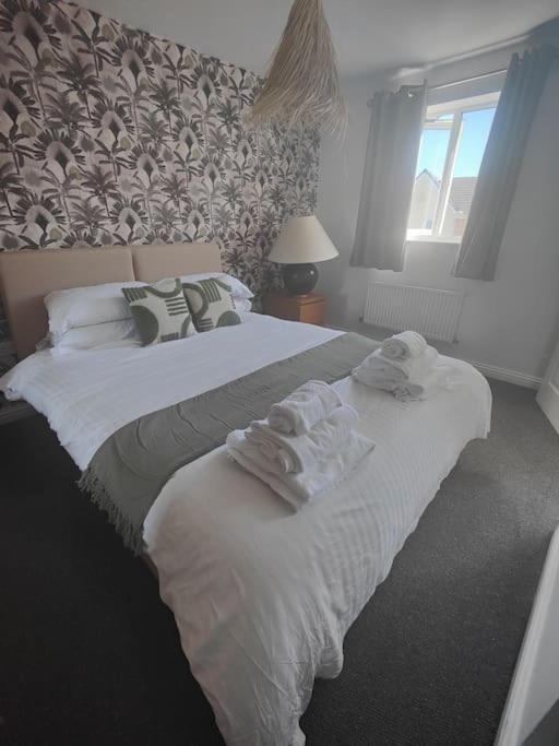 Shoreline Seaside Holiday Home Aberavon Beach Port Talbot Exteriör bild