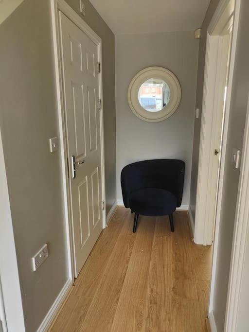 Shoreline Seaside Holiday Home Aberavon Beach Port Talbot Exteriör bild